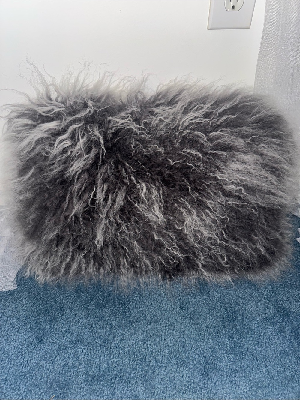 NWT Mongolian Lamb Hair Throw Accent Pillow Gray Charcoal Ombré 12”x20”